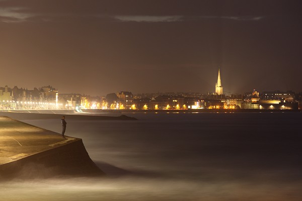 Saint-Malo la nuit